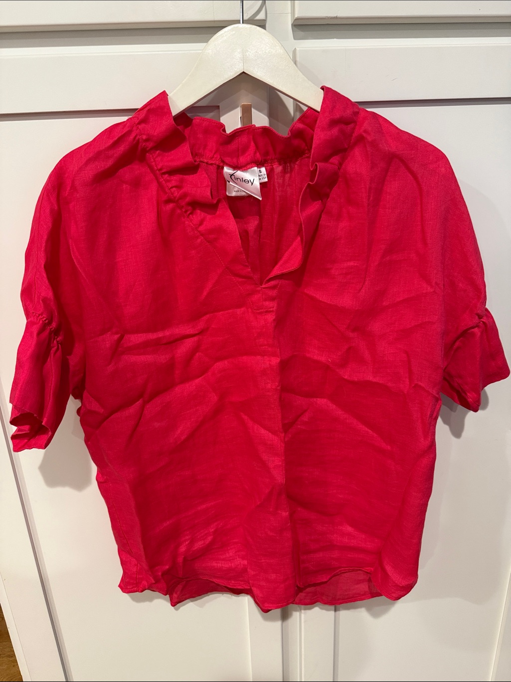 Finley 100% Linen Women’s Fuchsia Ruffle Neck Short Sleeve Blouse